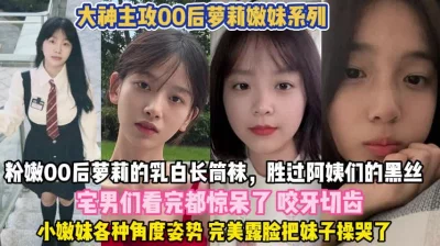 美女29黑客破解家庭网络摄像头偷拍天气热小夫妻打地铺在地上六九各种姿势做爱